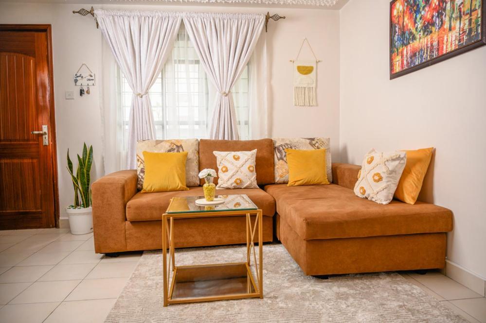 Furnished 1 Bedroom Apartment In Nairobi. 15 Mins To Cbd. Free Wi-Fi & Parking Exterior photo