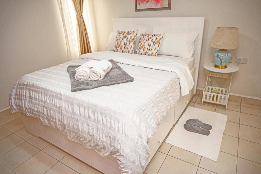 Furnished 1 Bedroom Apartment In Nairobi. 15 Mins To Cbd. Free Wi-Fi & Parking Exterior photo