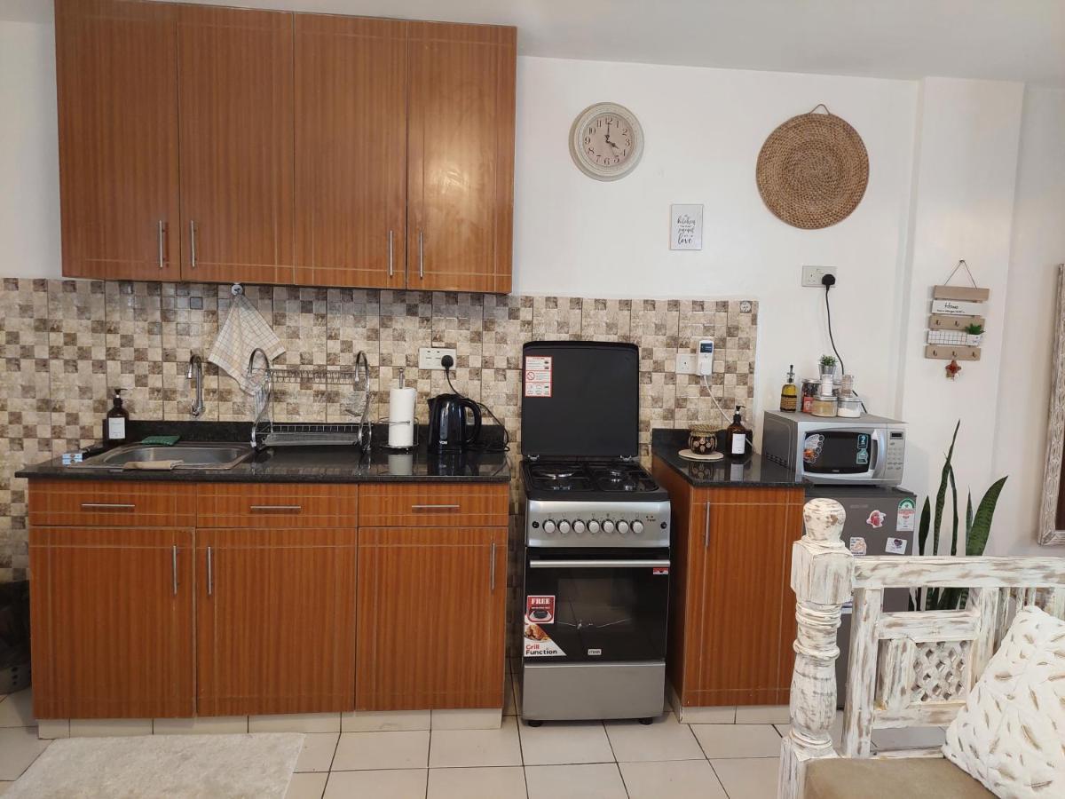 Furnished 1 Bedroom Apartment In Nairobi. 15 Mins To Cbd. Free Wi-Fi & Parking Exterior photo