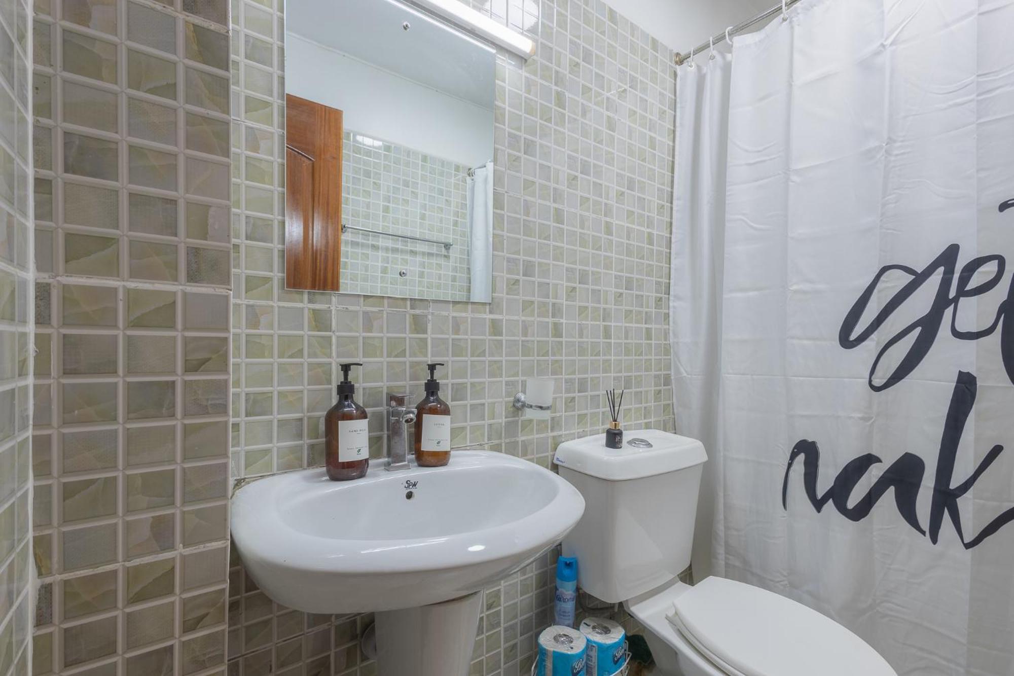Furnished 1 Bedroom Apartment In Nairobi. 15 Mins To Cbd. Free Wi-Fi & Parking Exterior photo